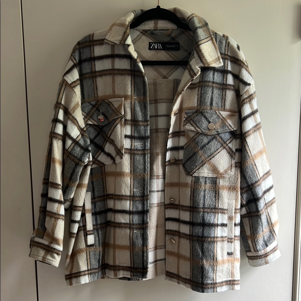 Zara Checkered Shirt Jacket in Gray and Brown